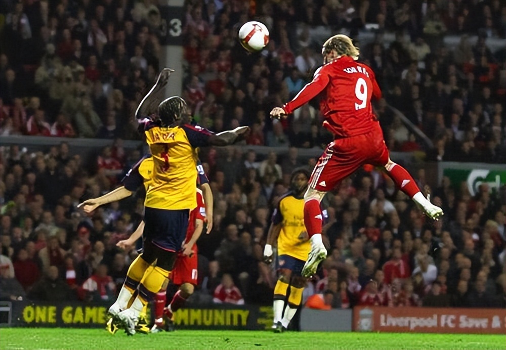 另一名球员 另一名球员