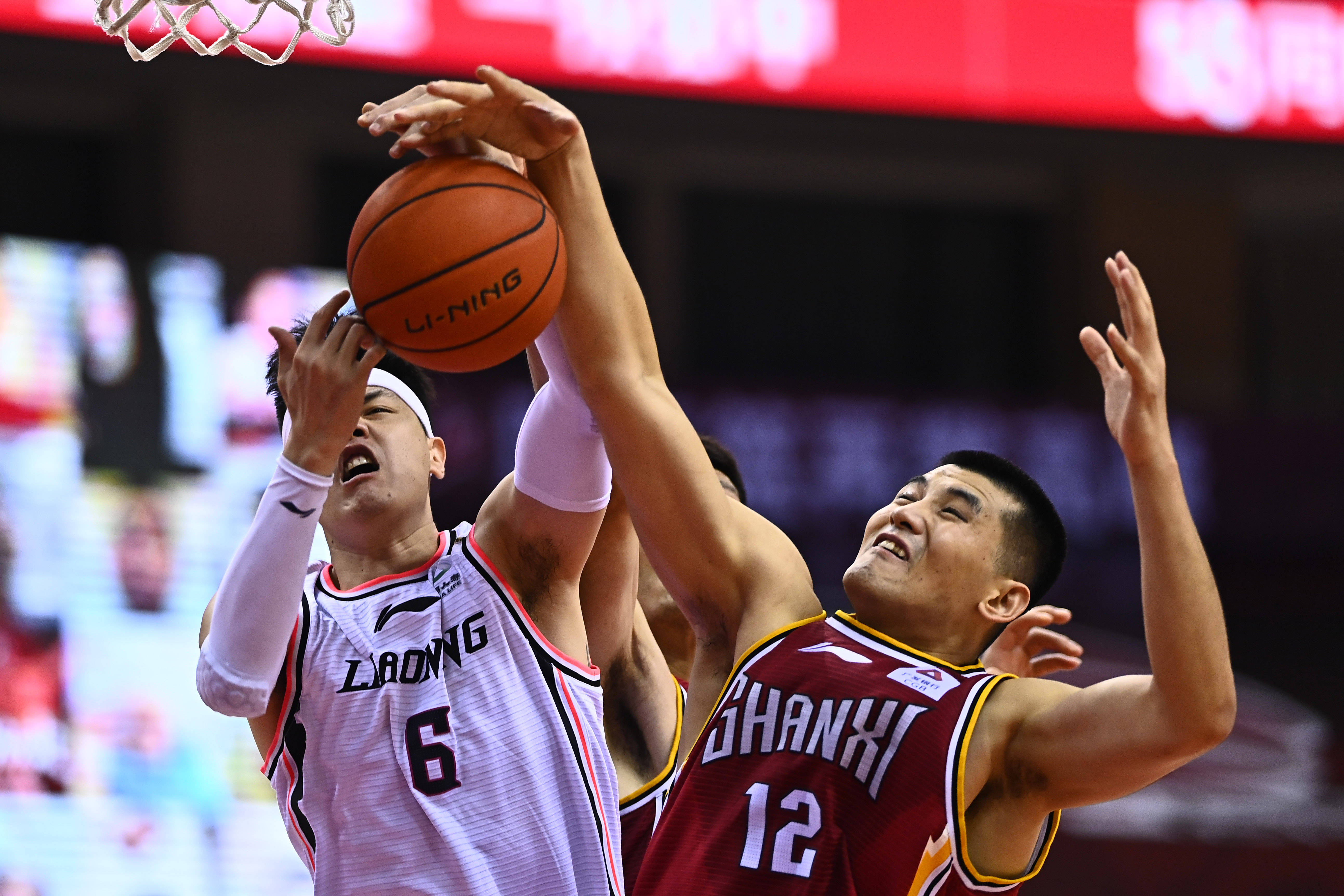 尤其在顶级 尤其在顶级