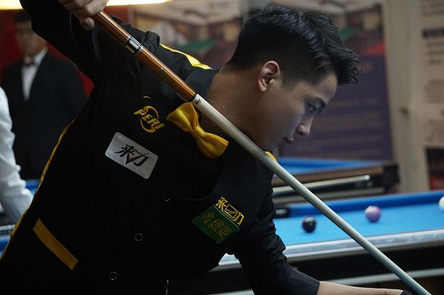 富有冲劲的 富有冲劲的